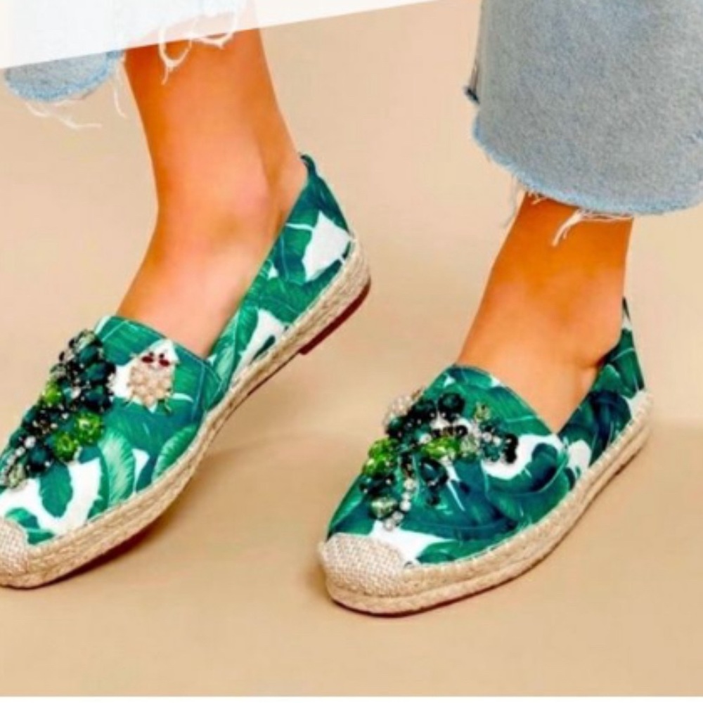 CHINESE LAUNDRY Hayden Green Tropical Floral Leaf Print Slip-On Espadrilles Sz:9